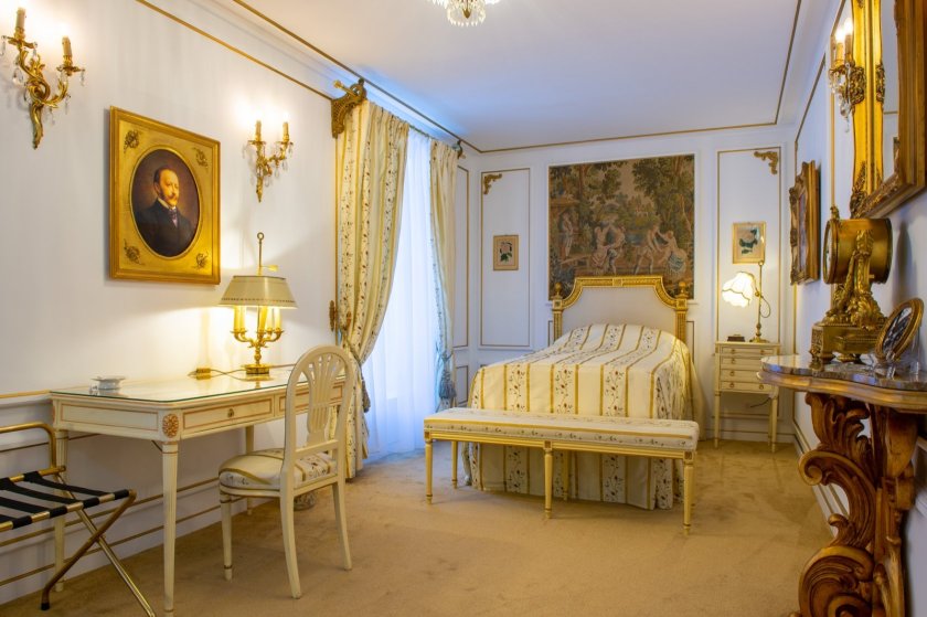 Station Ritz - Museumszimmer Suite M. mit Originalinventar des Hotel Ritz, Paris