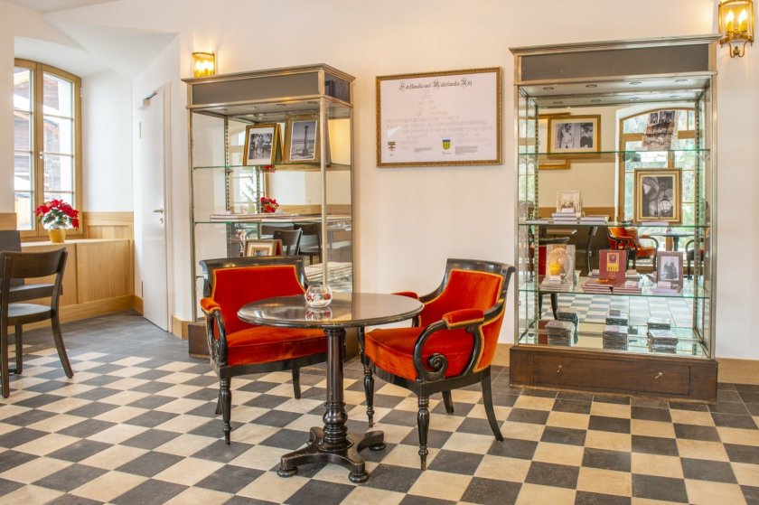 Station Ritz - Bistro mit Originalmobiliar des Hotel Ritz, Paris  